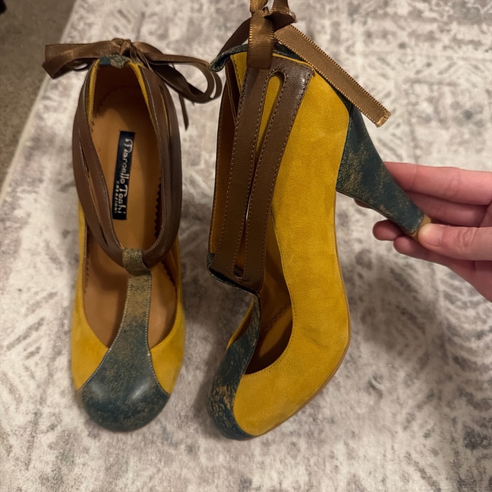 Authentic Marcello Toshi Creazioni Tie Heels